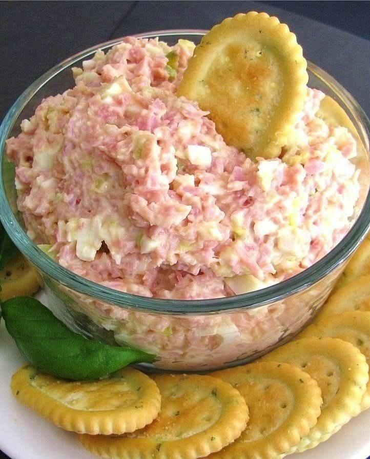 🥓 Ham Salad with a Delicious Twist – Our Family’s Secret Deviled Ham Recipe 🍽️🔥